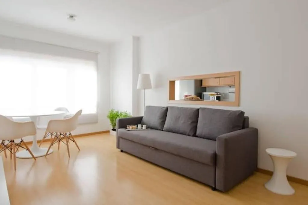 ליסבון New Home Office - Free Wifi & Parking - Self Check-In - Daikin Airco