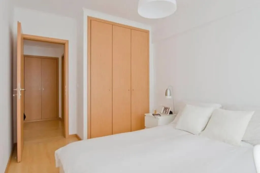 New Home Office - Free Wifi & Parking - Self Check-In - Daikin Airco Lisboa Apartamento
